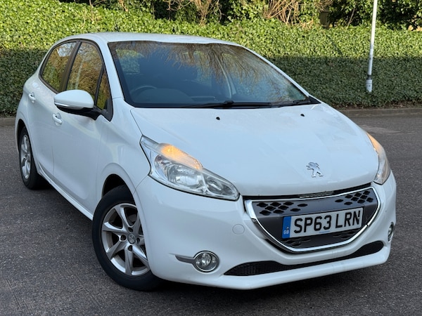 Used Peugeot 208 2013 for sale - 73964483: Photo 1