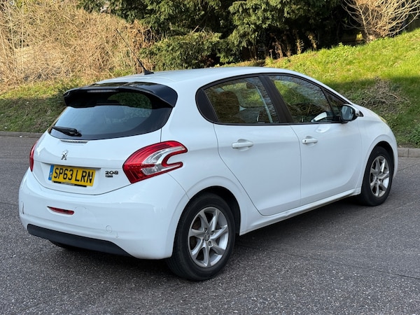 Used Peugeot 208 2013 for sale - 73964483: Photo 7