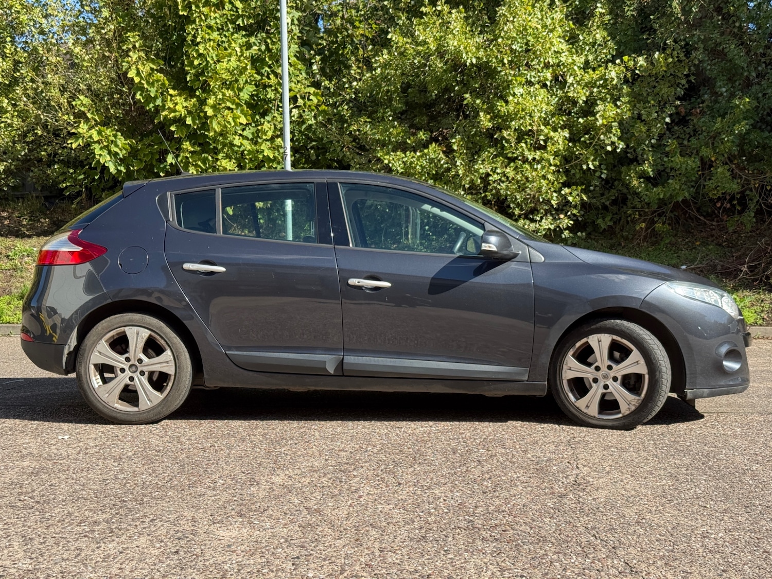 Used Renault Megane 2011 for sale - 75996791: Photo 5
