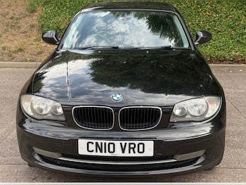 Used BMW 1 Series 2010 for sale - 77015010: Photo