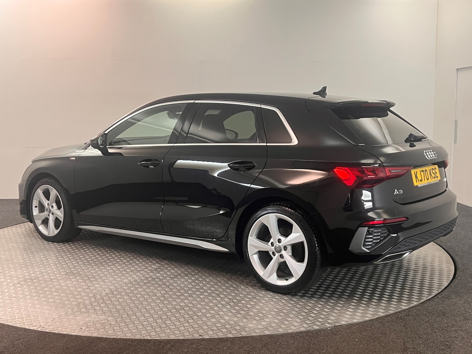 Used Audi A3 2020 for sale - 76617099: Photo 13