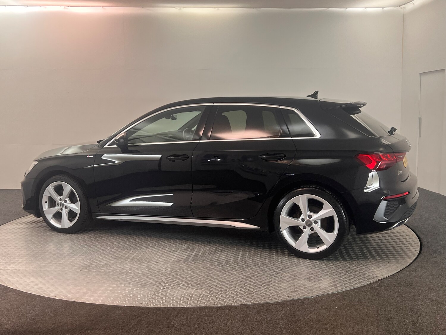 Used Audi A3 2020 for sale - 76617099: Photo 14