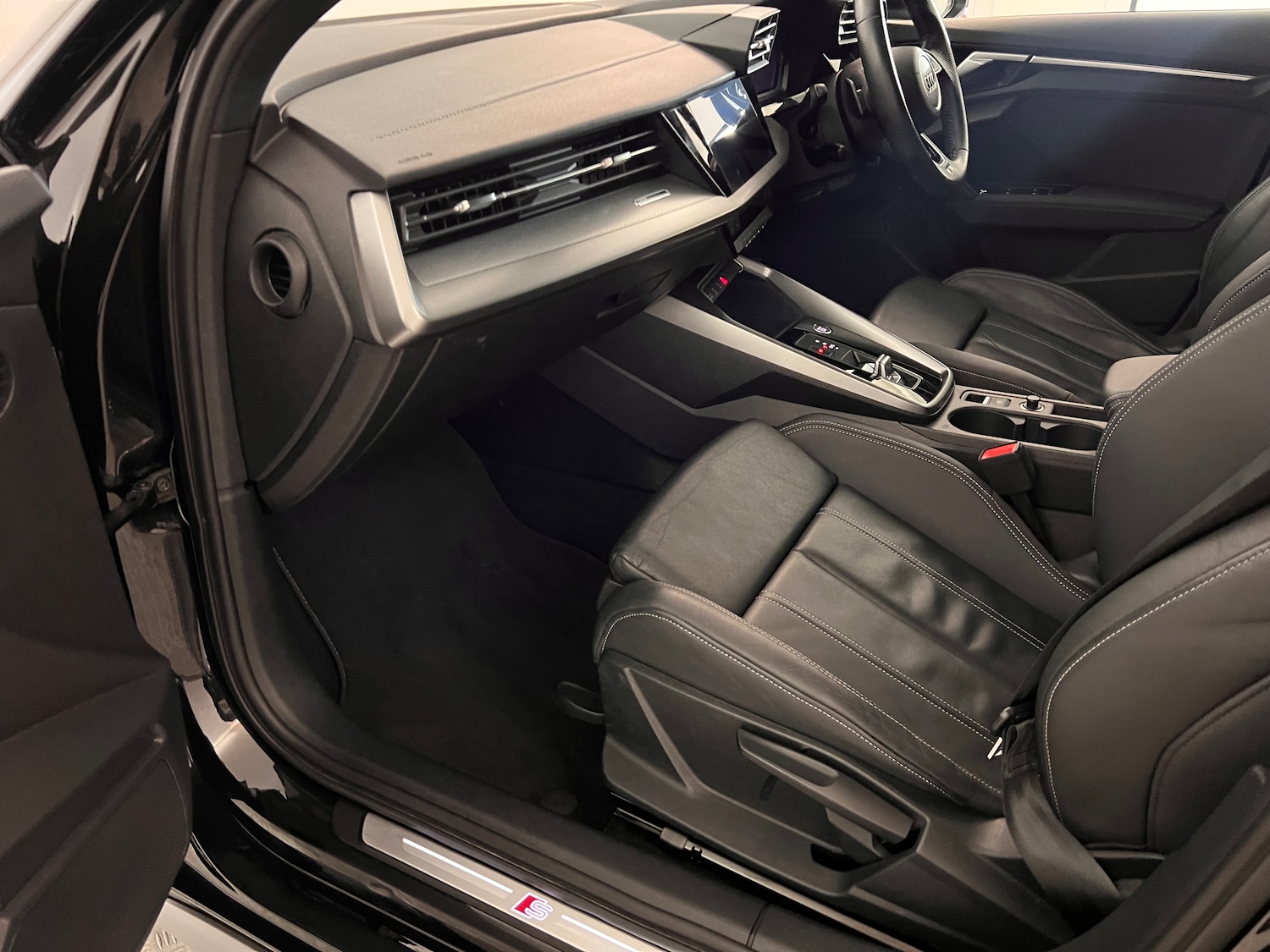 Used Audi A3 2020 for sale - 76617099: Photo 38