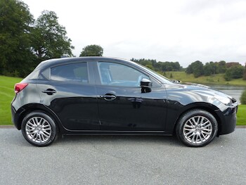 Used Mazda Mazda2 2024 for sale - 75489590: Photo