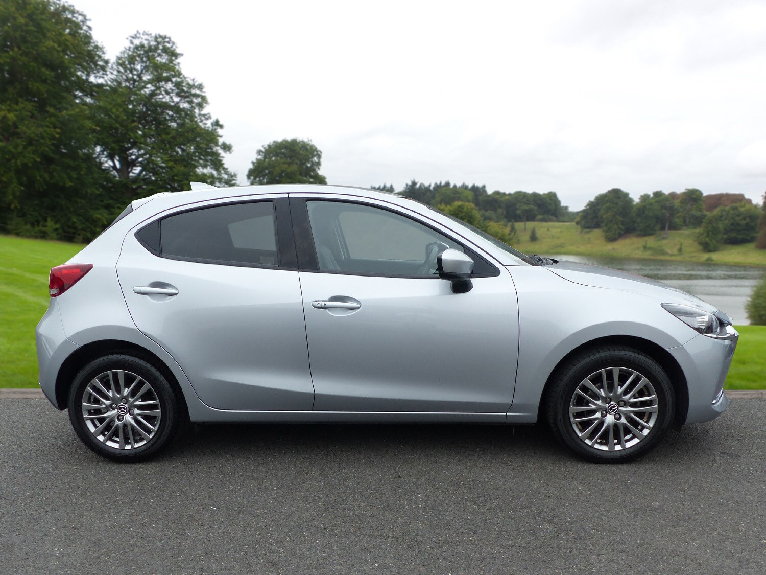 Used Mazda Mazda2 2022 for sale - 76173606: Photo 3