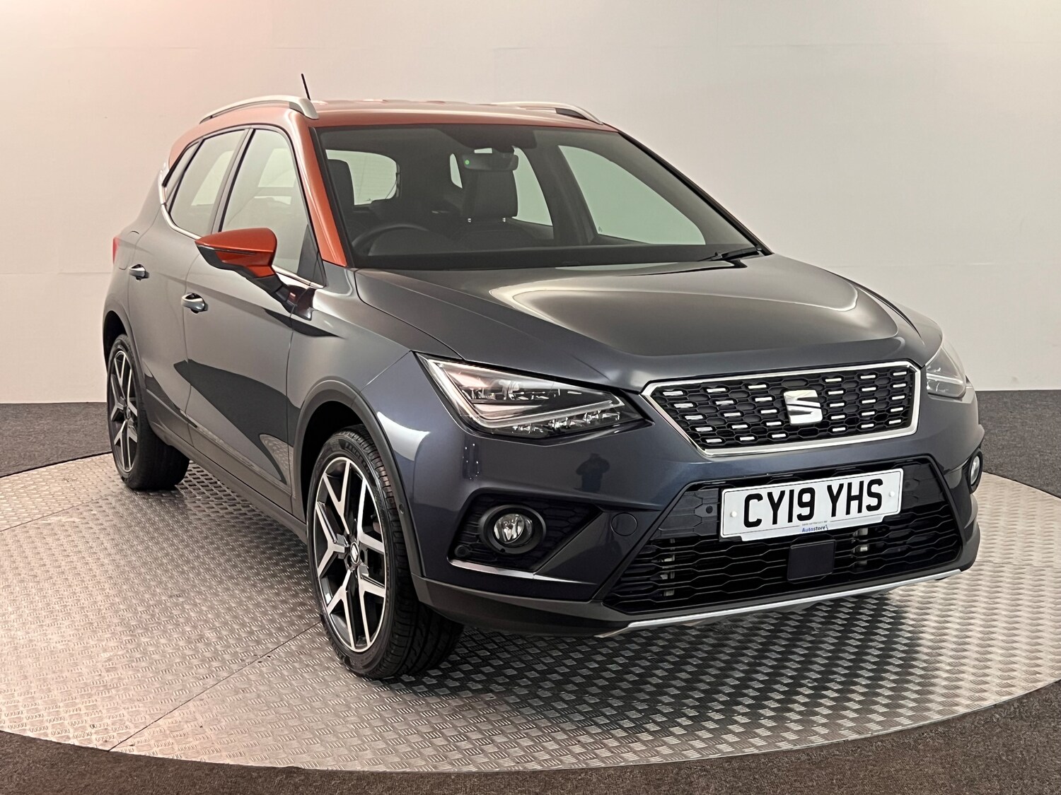 Used SEAT Arona 2019 for sale - 76554538: Photo 1