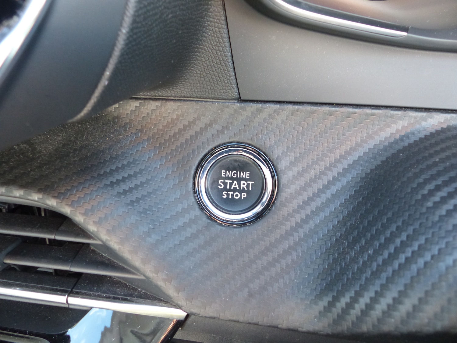 Used Peugeot 208 2020 for sale - 75938104: Photo 15