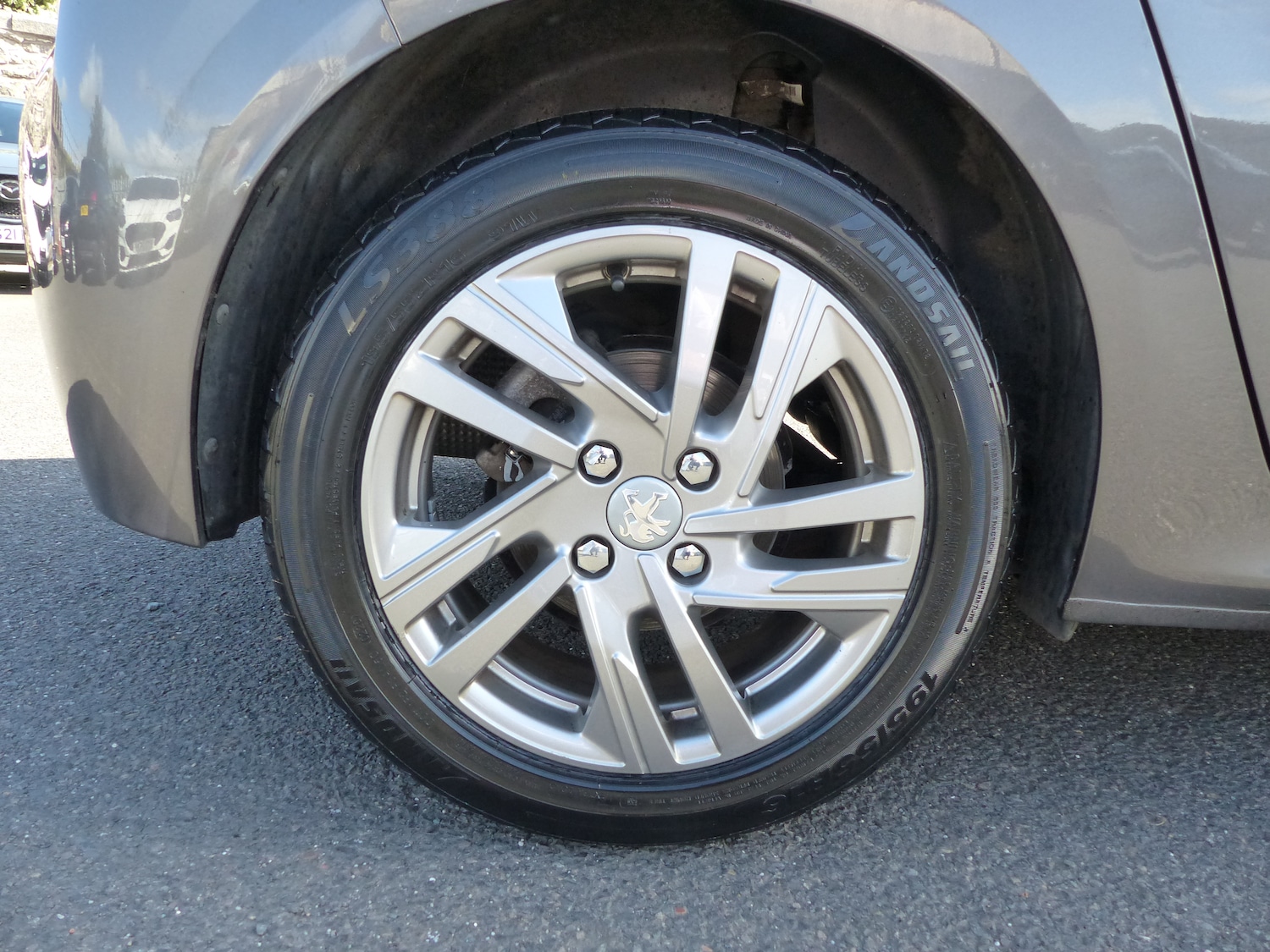 Used Peugeot 208 2020 for sale - 75938104: Photo 24