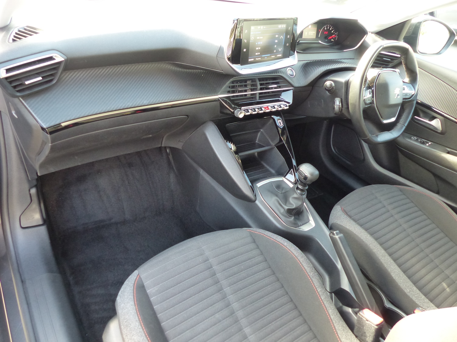 Used Peugeot 208 2020 for sale - 75938104: Photo 7