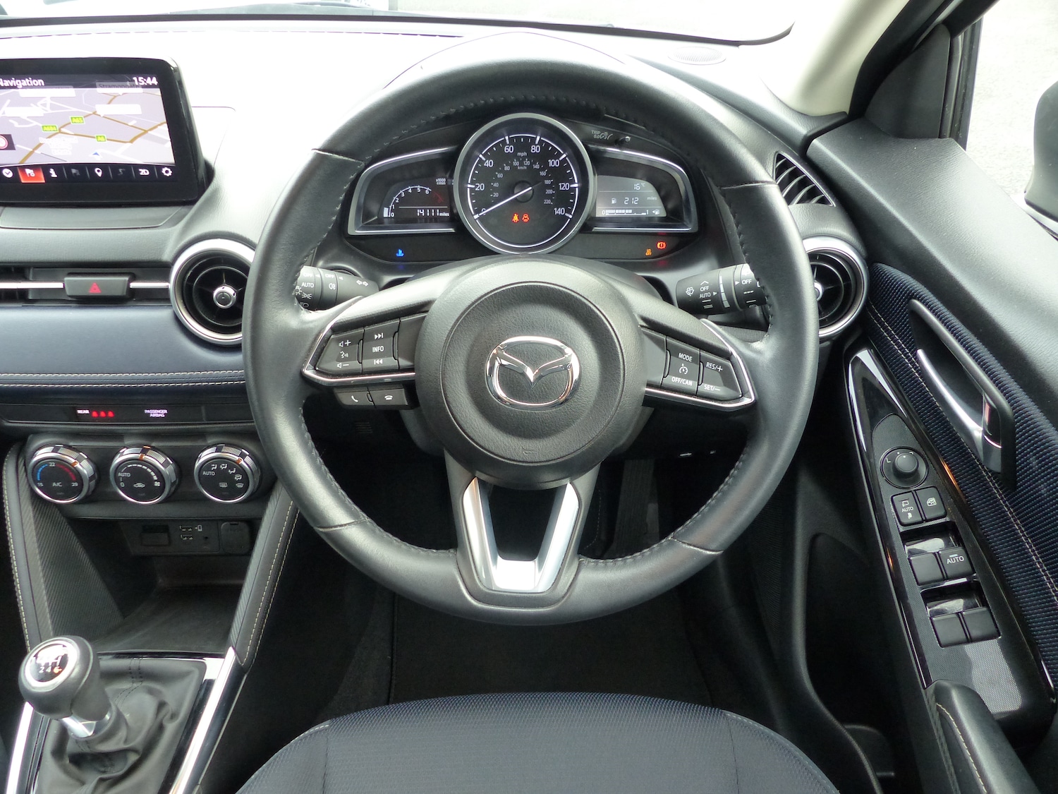 Used Mazda Mazda2 2022 for sale - 76329509: Photo 11