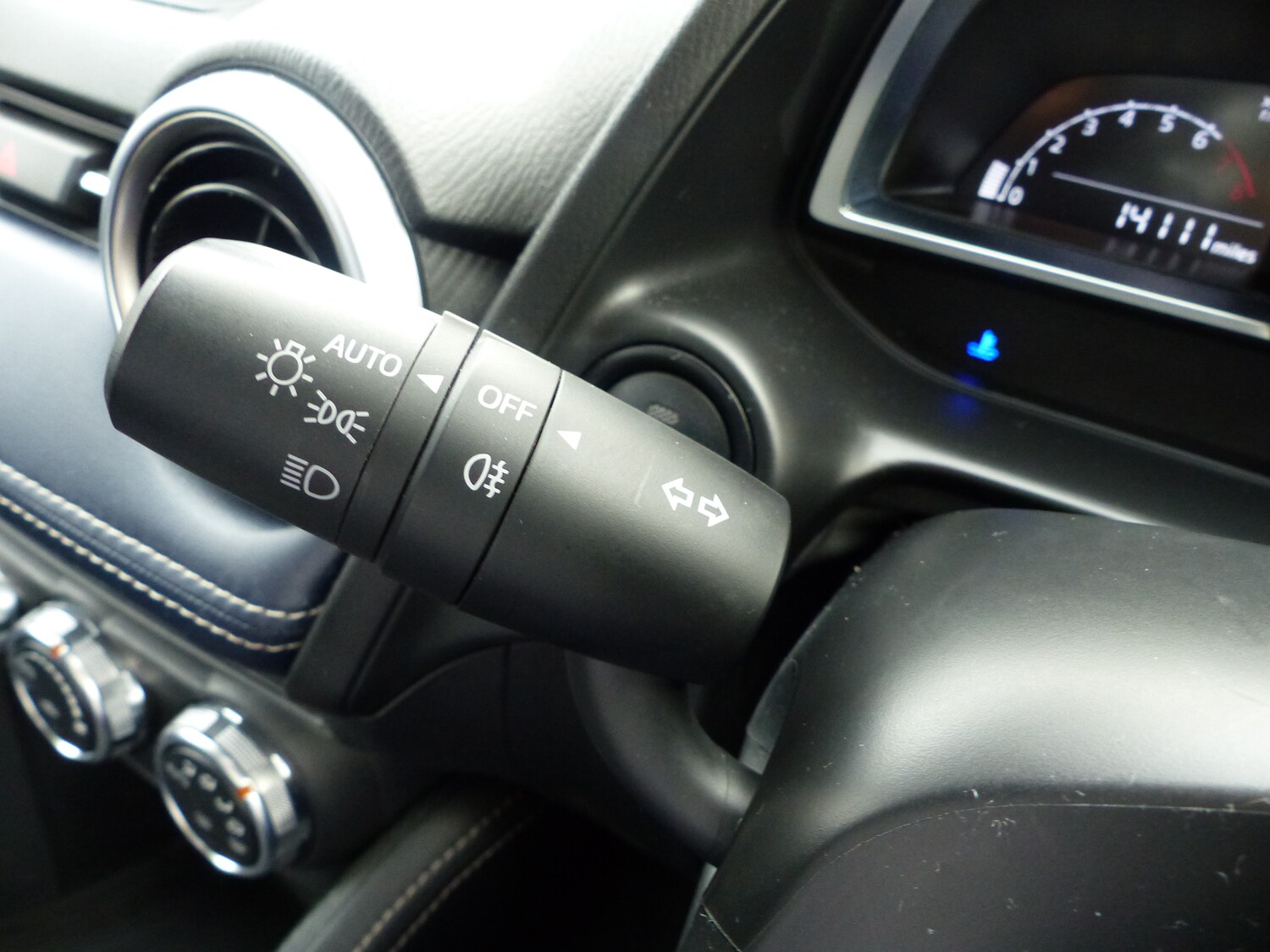 Used Mazda Mazda2 2022 for sale - 76329509: Photo 16