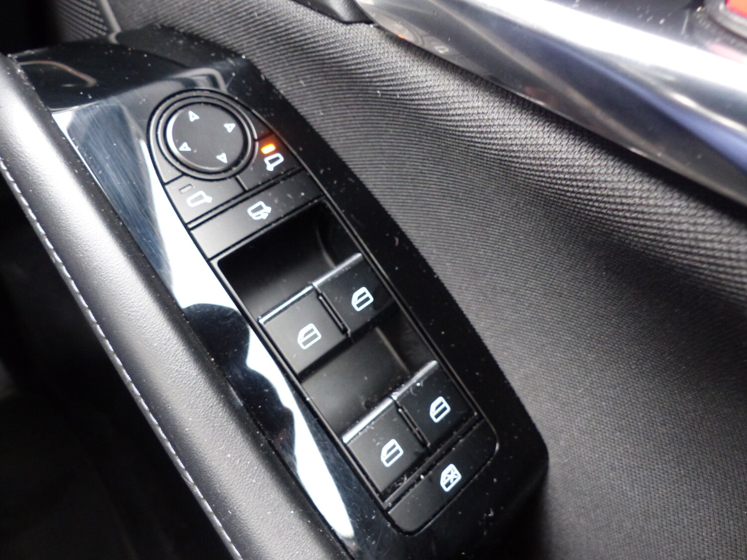Used Mazda CX-30 2023 for sale - 76115178: Photo 21