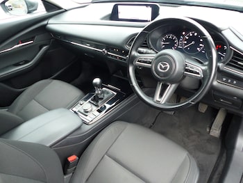 Used Mazda CX-30 2023 for sale - 76115178: Photo 4