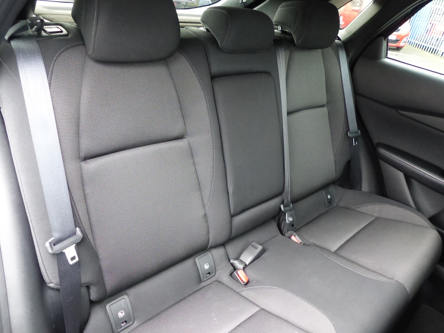 Used Mazda CX-30 2023 for sale - 76115178: Photo 9