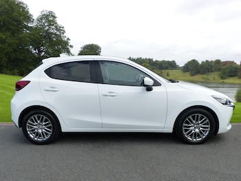 Used Mazda Mazda2 2022 for sale - 76011227: Photo 3