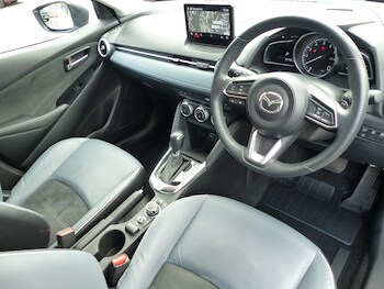 Used Mazda Mazda2 2022 for sale - 76011227: Photo 4