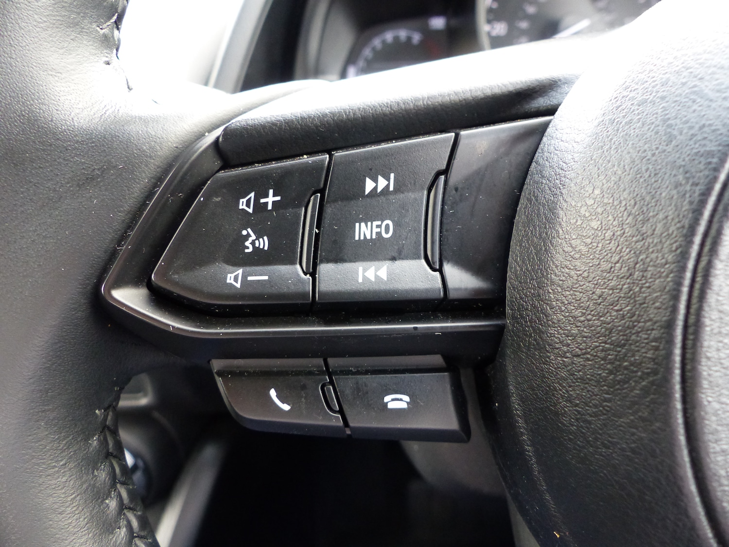 Used Mazda Mazda2 2024 for sale - 76057597: Photo 19