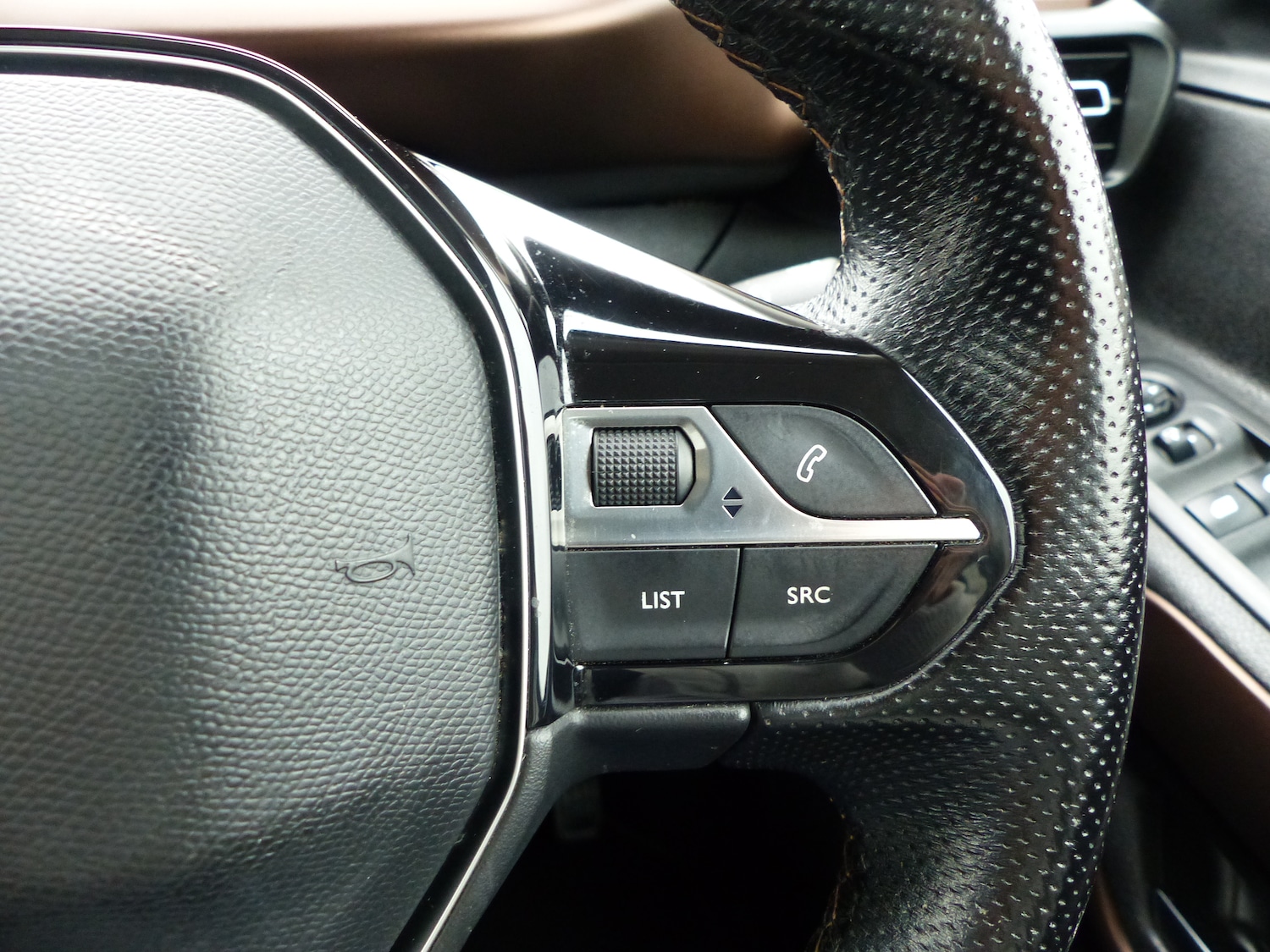 Used Peugeot Rifter 2019 for sale - 75957634: Photo 18