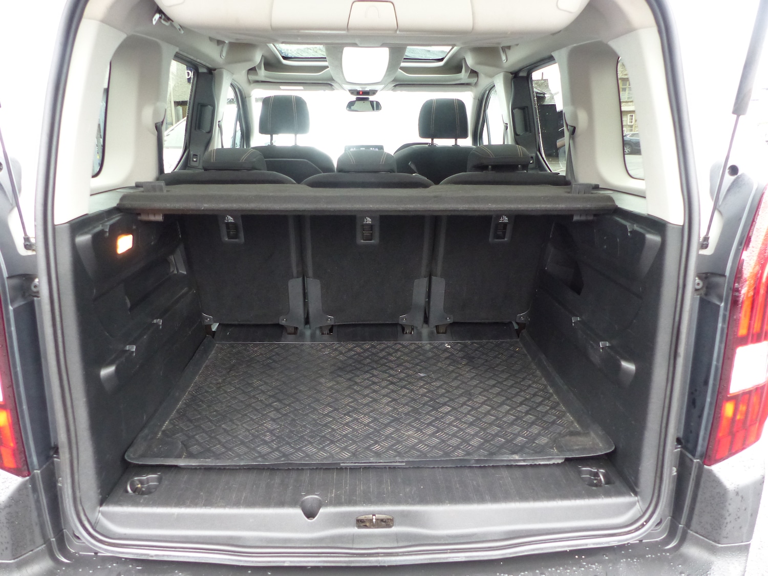 Used Peugeot Rifter 2019 for sale - 75957634: Photo 21