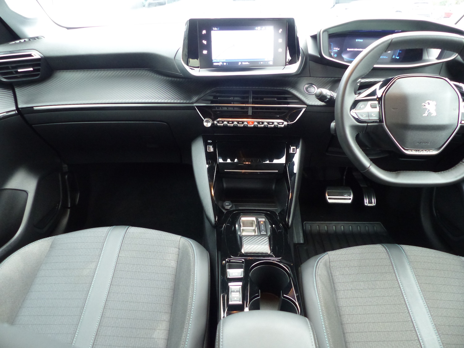 Used Peugeot 208 2023 for sale - 76197750: Photo 10