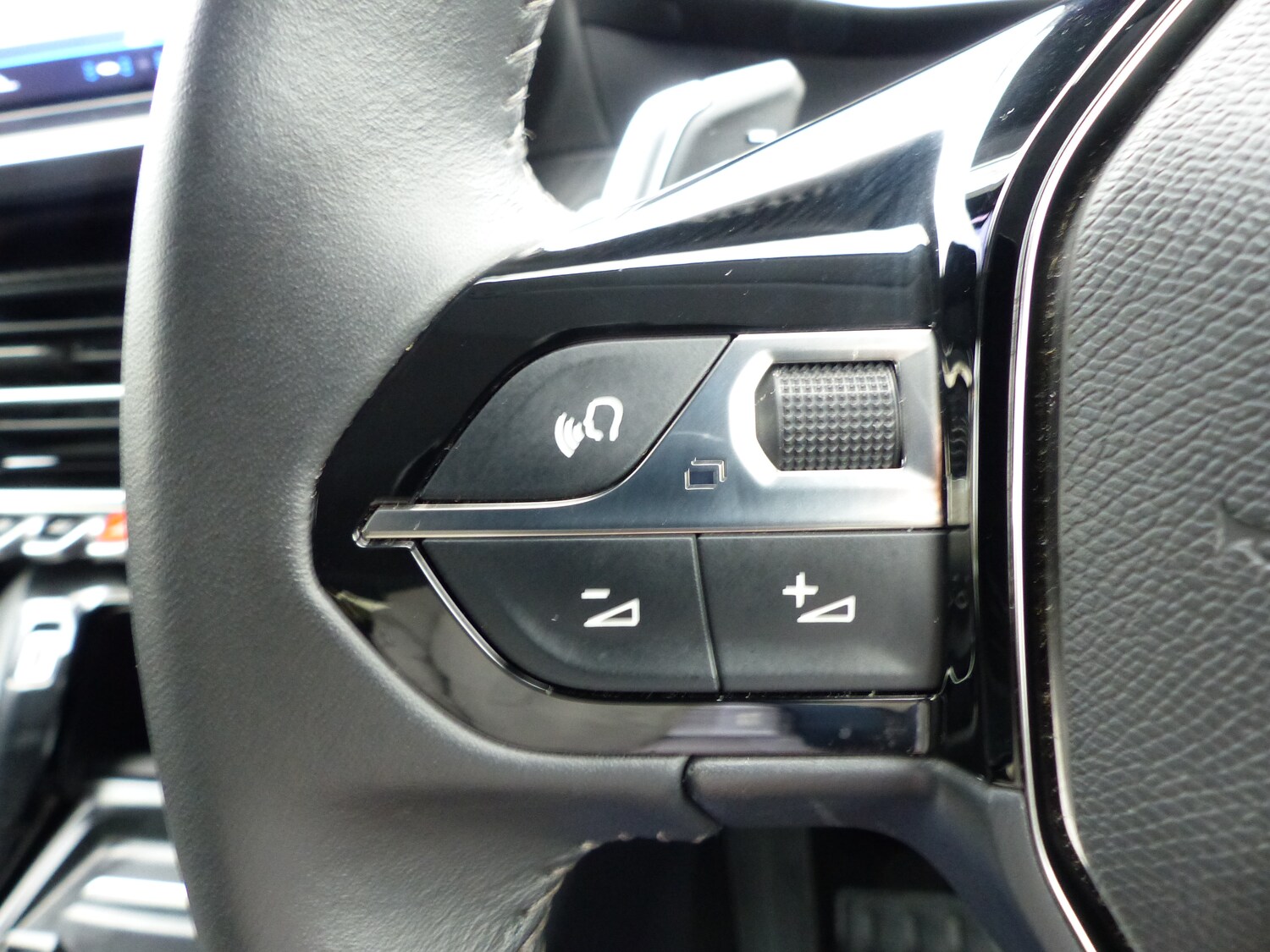 Used Peugeot 208 2023 for sale - 76197750: Photo 17