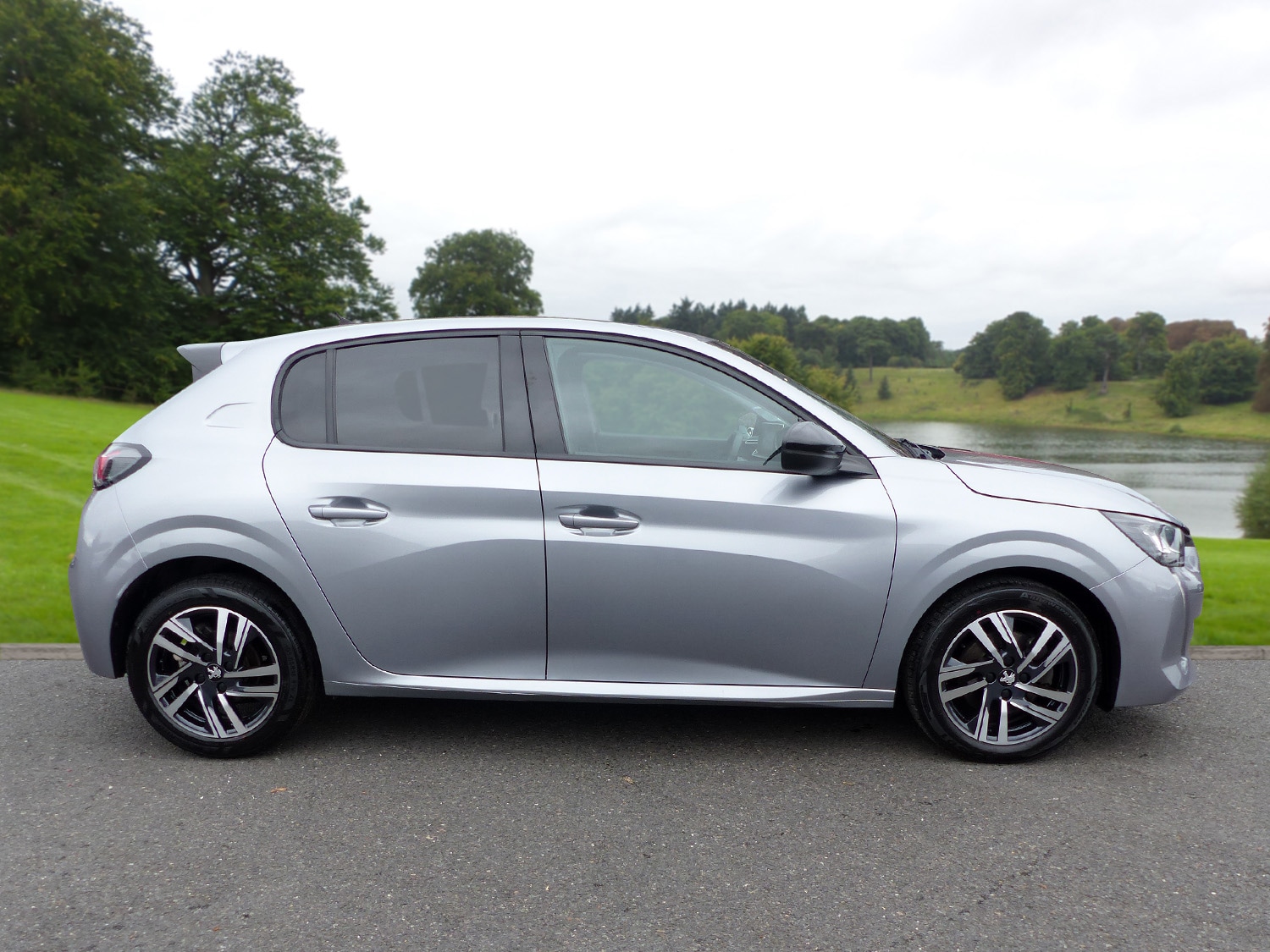 Used Peugeot 208 2023 for sale - 76197750: Photo 3