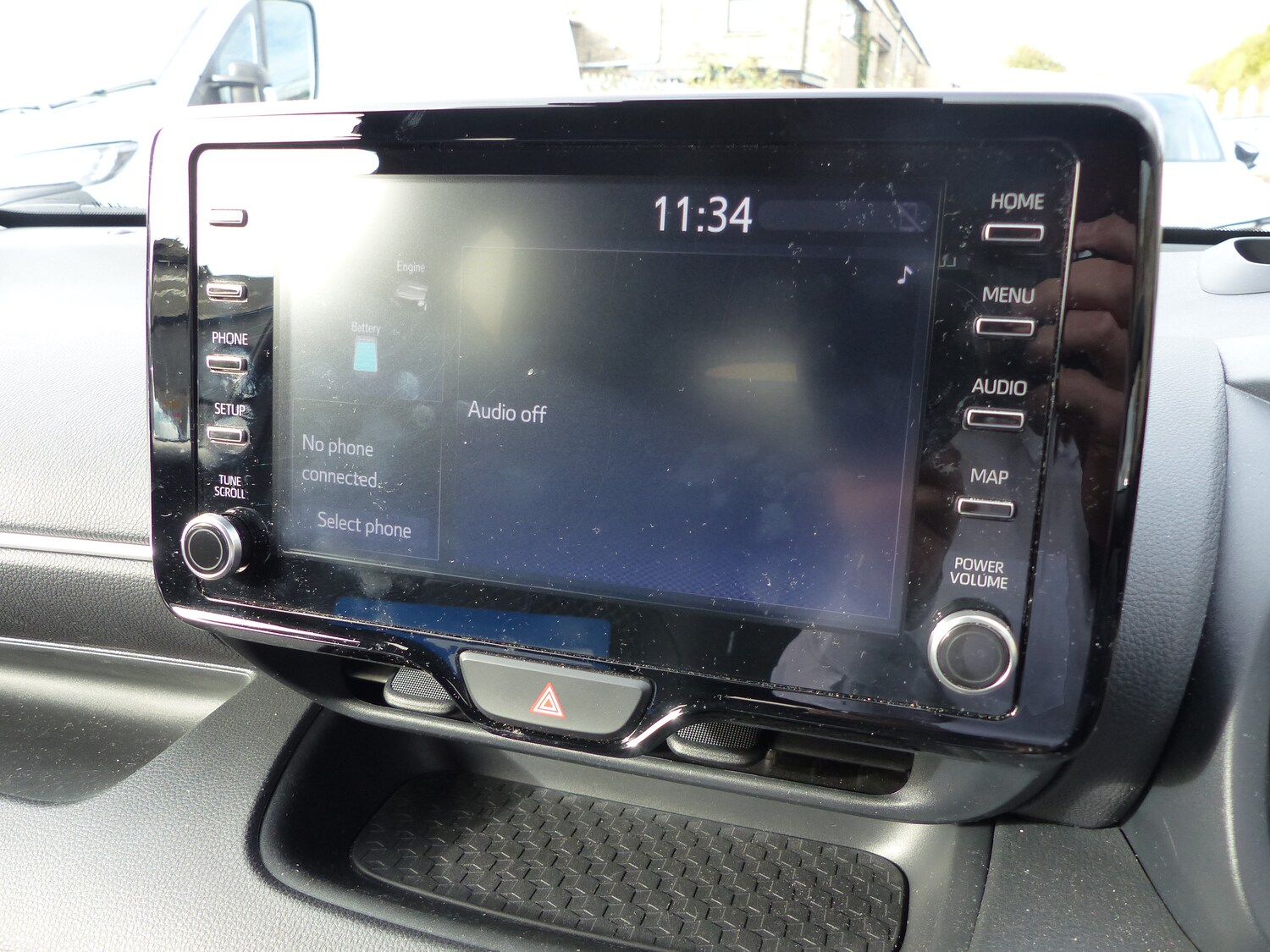 Used Mazda Mazda2 HYBRID 2023 for sale - 76341253: Photo 13