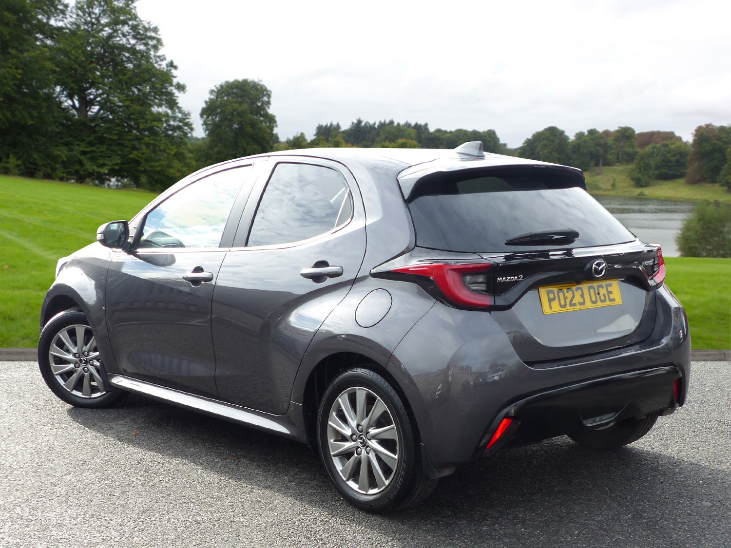 Used Mazda Mazda2 HYBRID 2023 for sale - 76341253: Photo 2