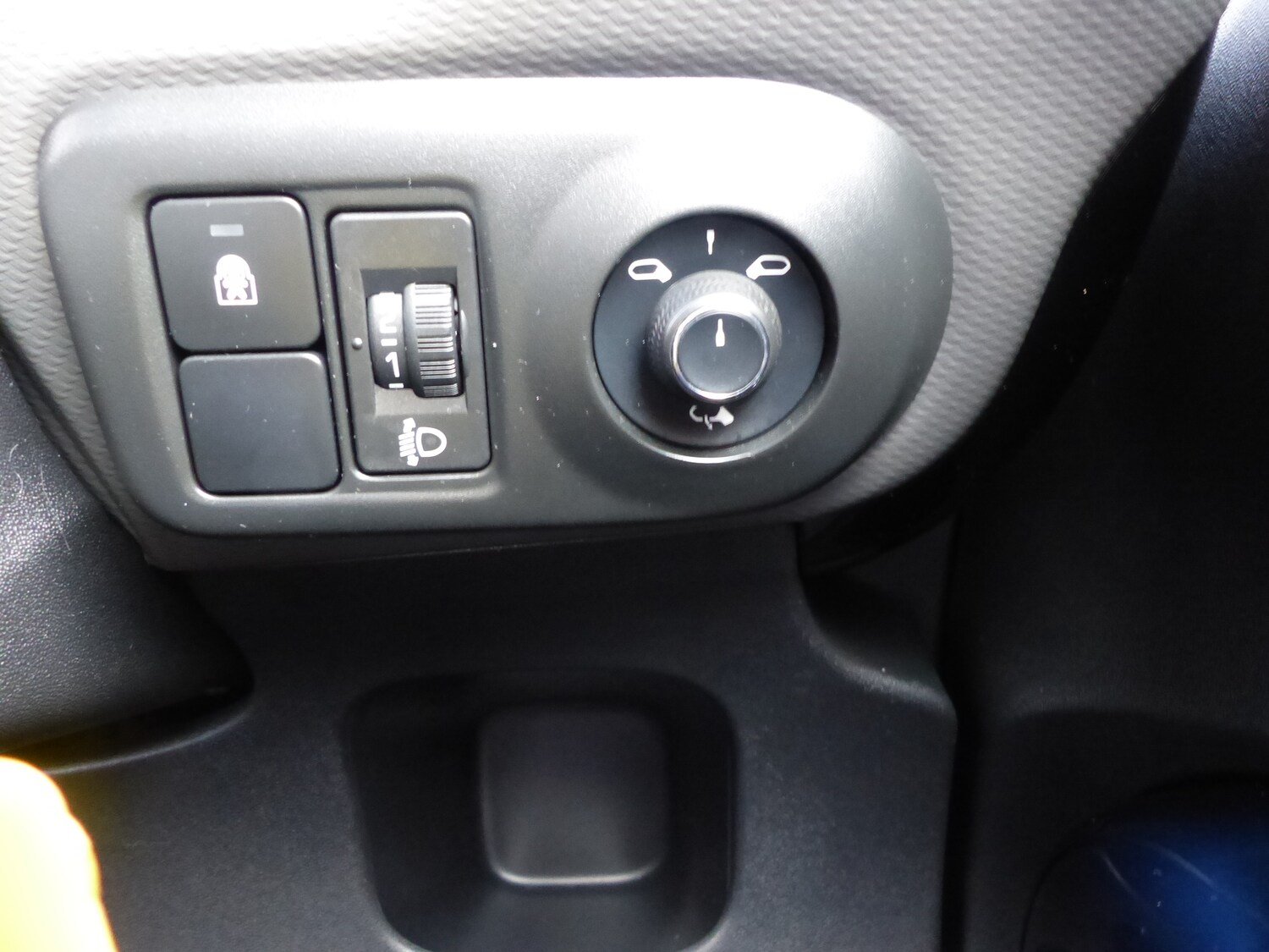 Used Citroen C4 Cactus 2019 for sale - 75994463: Photo 17