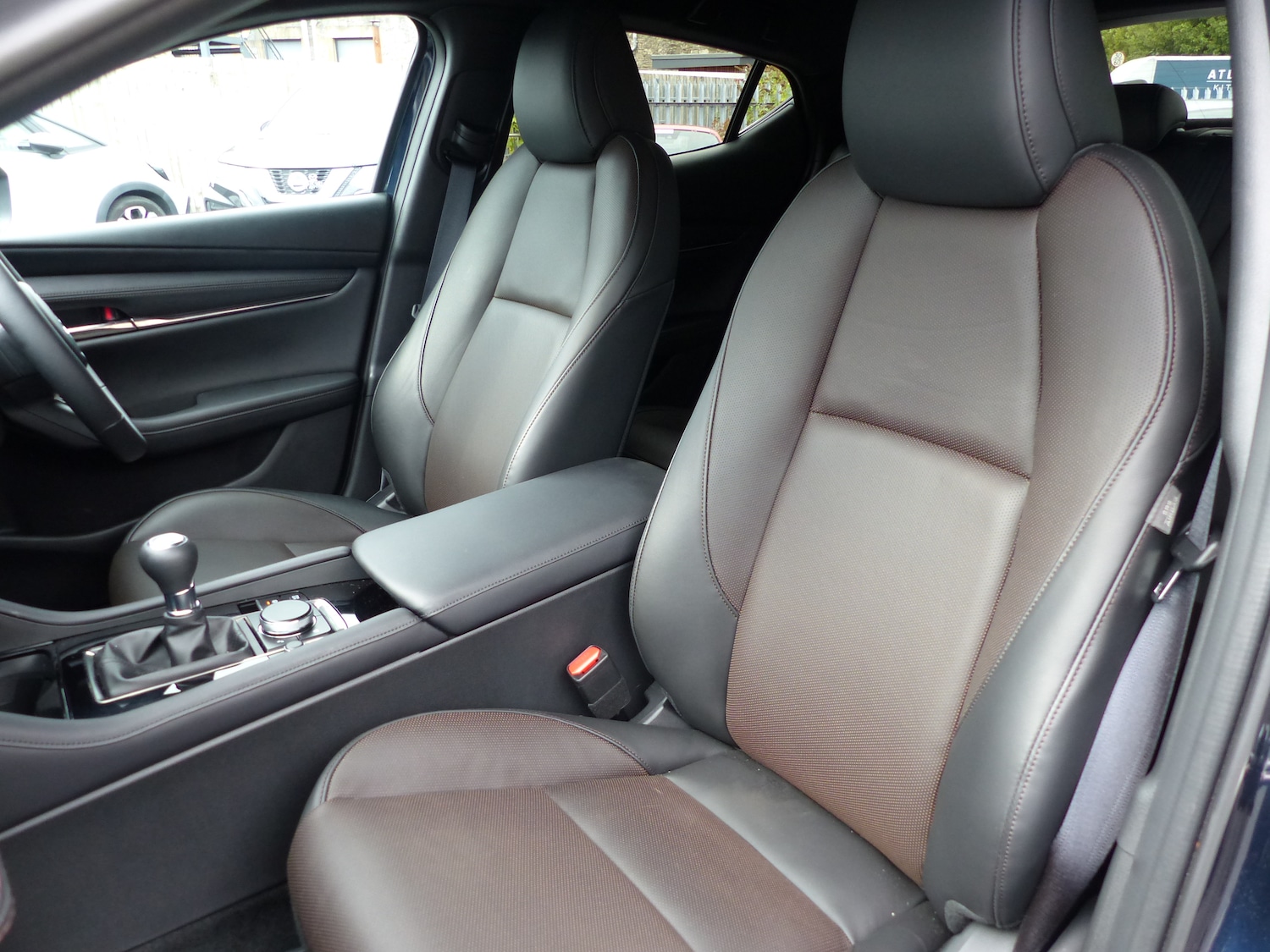 Used Mazda Mazda3 2025 for sale - 76036907: Photo 6
