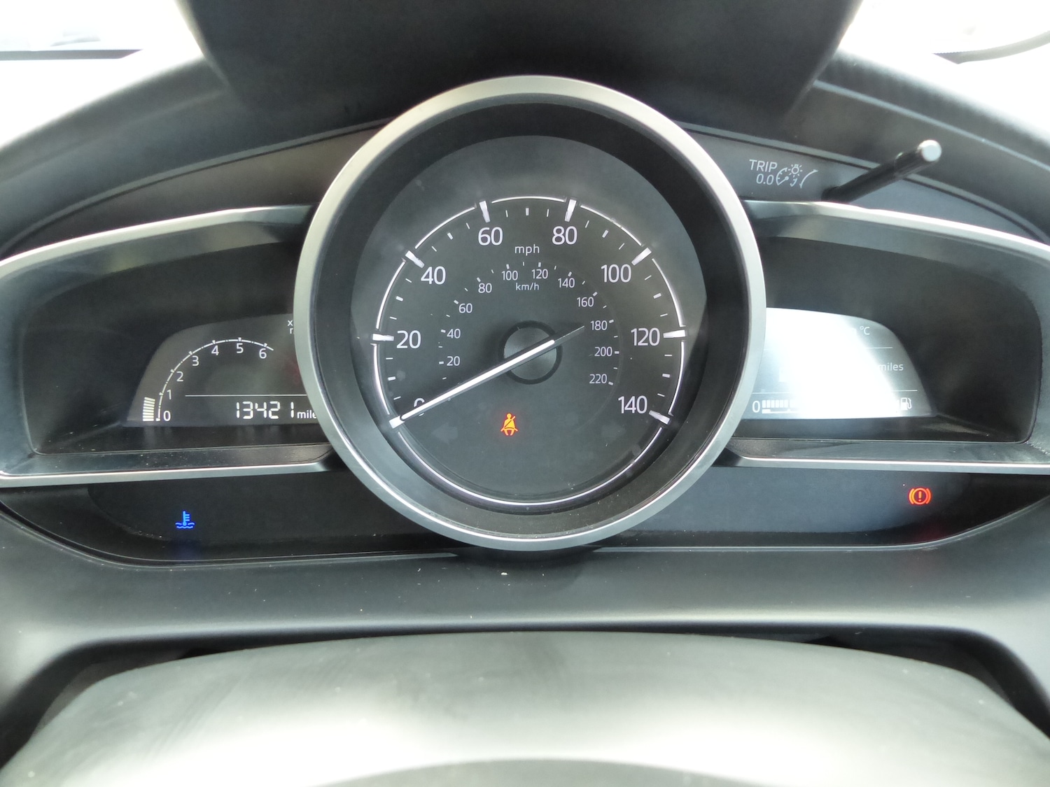 Used Mazda Mazda2 2024 for sale - 76057568: Photo 12