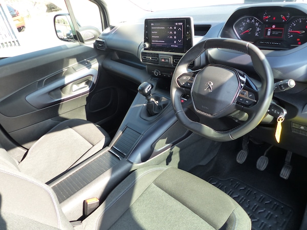 Used Peugeot Rifter 2022 for sale - 75453243: Photo 5