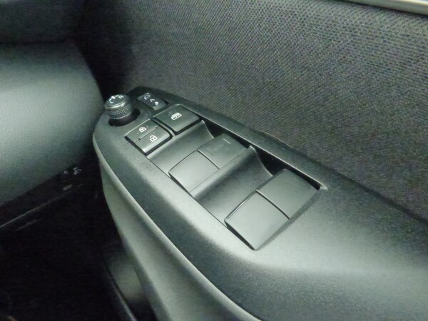Used Mazda Mazda2 HYBRID 2024 for sale - 75690487: Photo 26