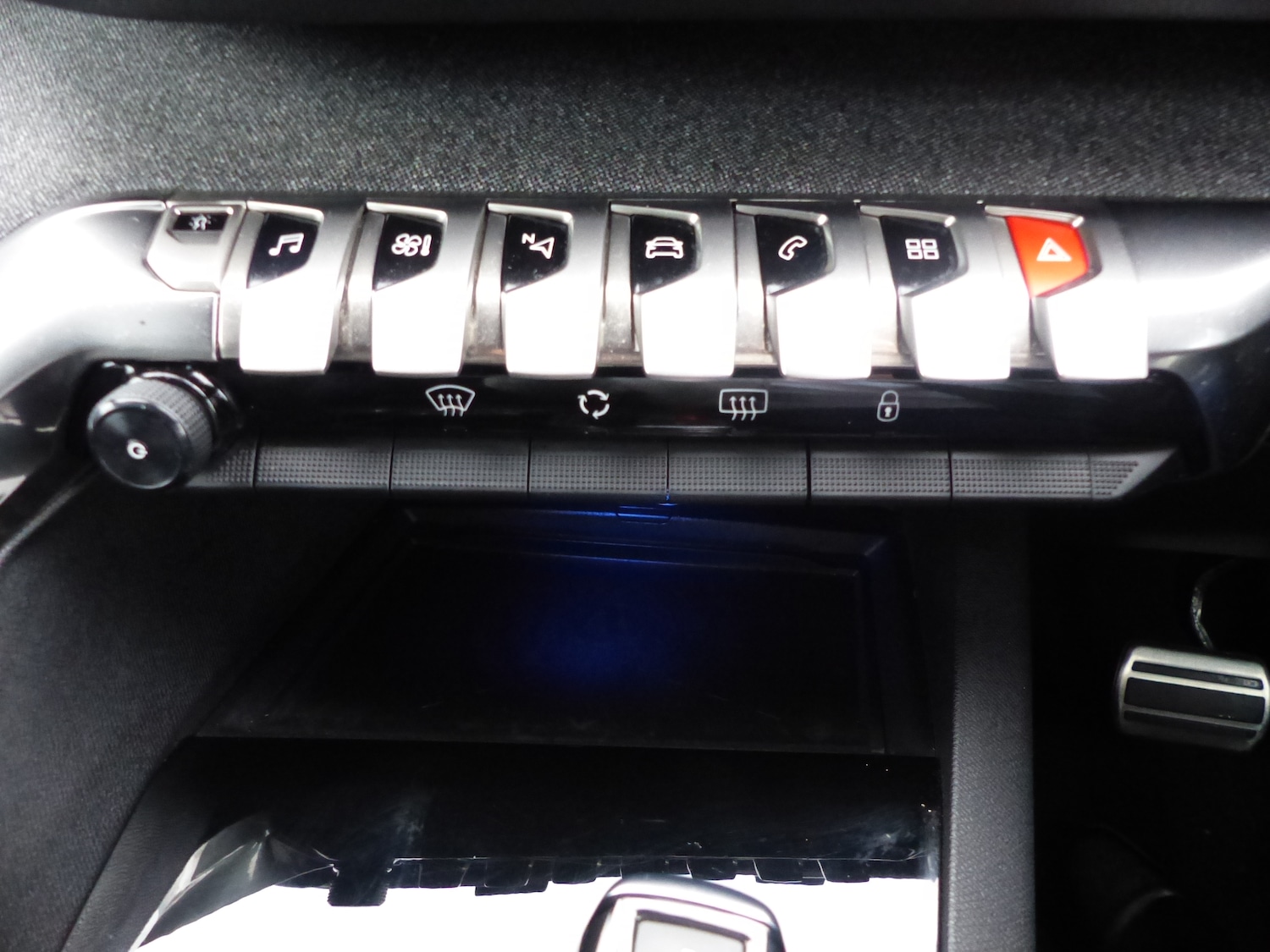 Used Peugeot 3008 2017 for sale - 76535188: Photo 15