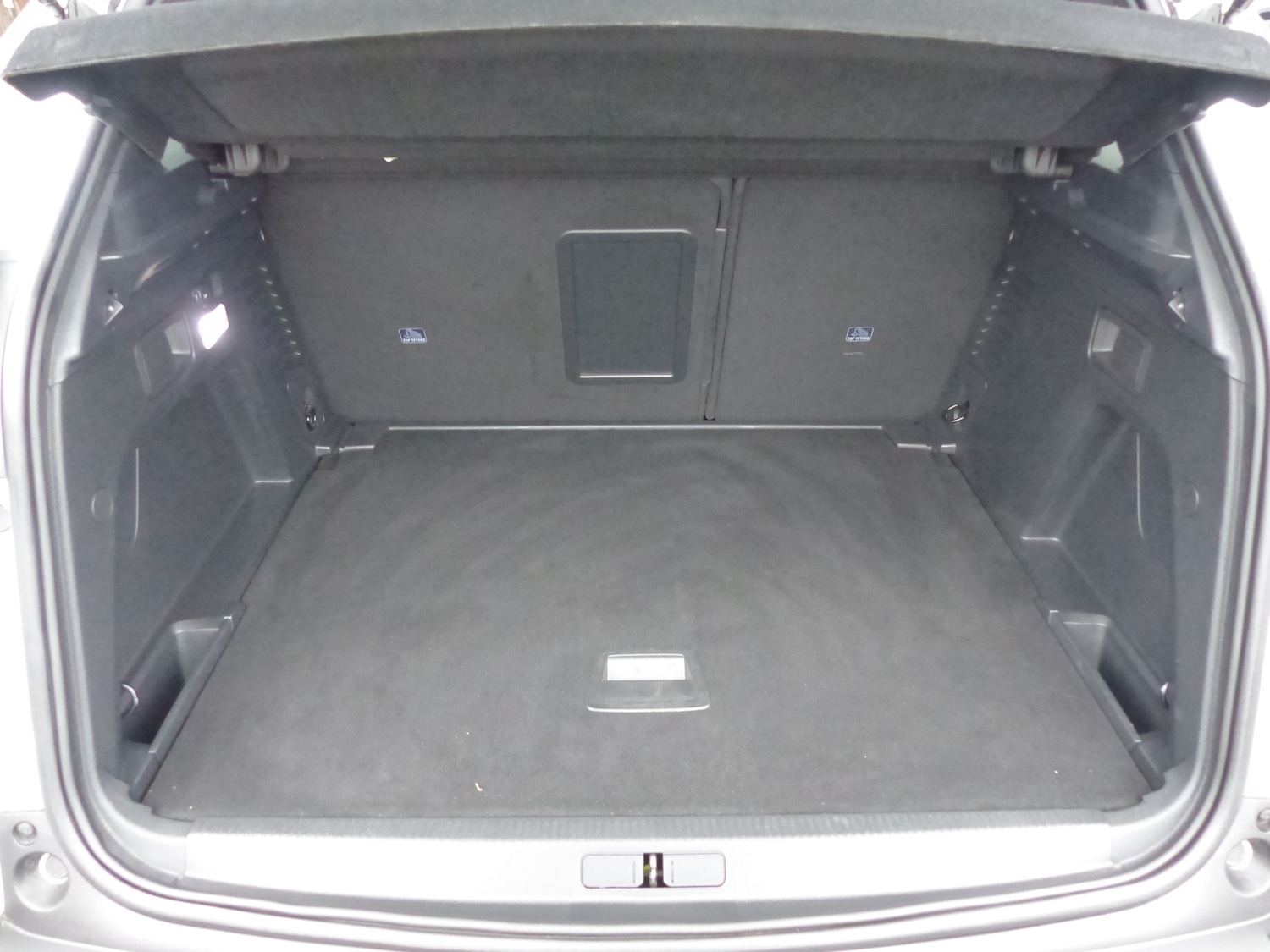 Used Peugeot 3008 2017 for sale - 76535188: Photo 21