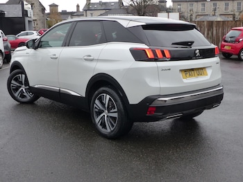 Used Peugeot 3008 2017 for sale - 76535188: Photo