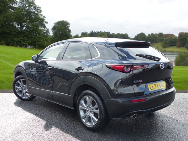 Used Mazda CX-30 2024 for sale - 75651031: Photo 2