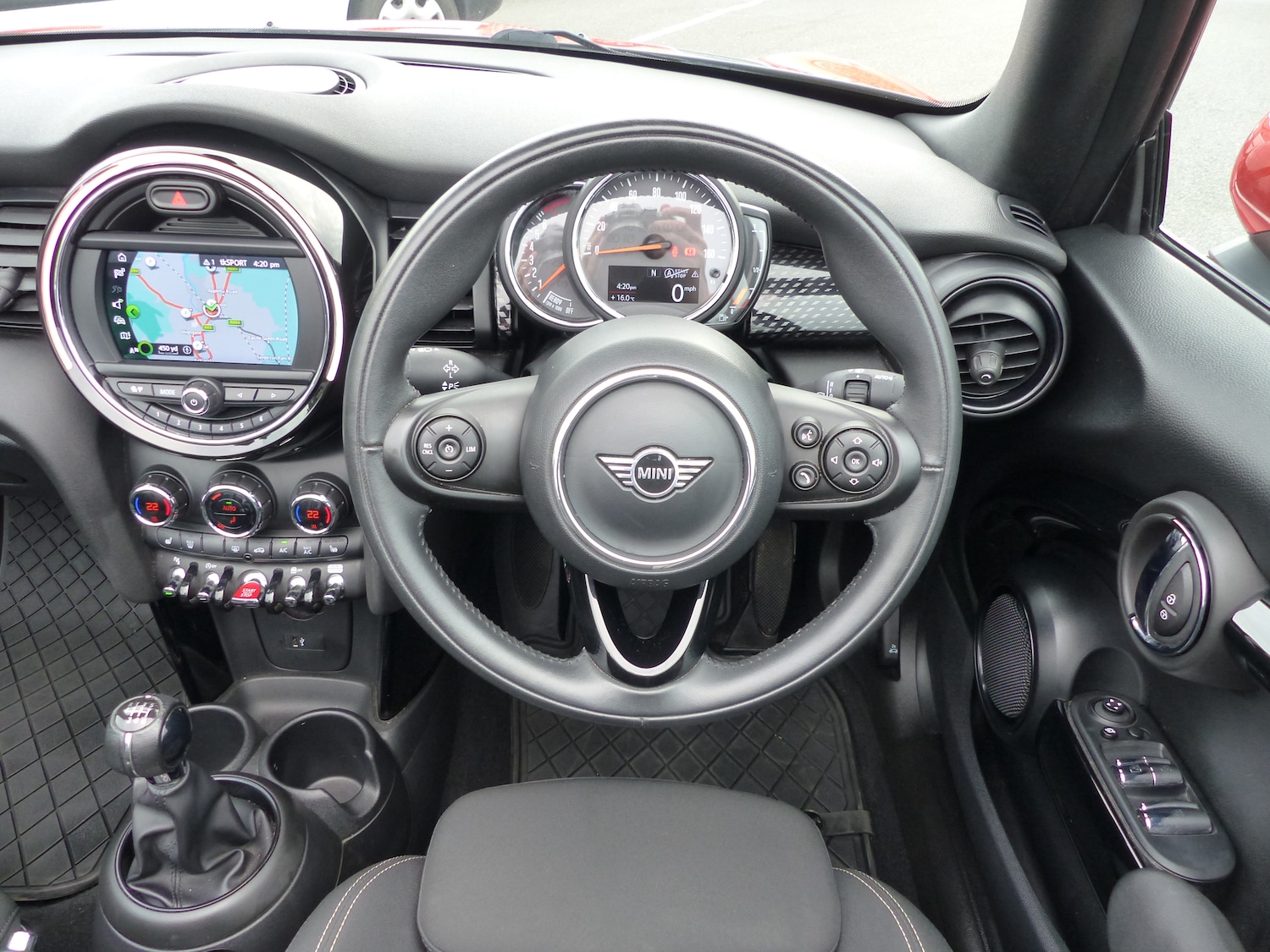 Used MINI Convertible 2020 for sale - 76077424: Photo 12