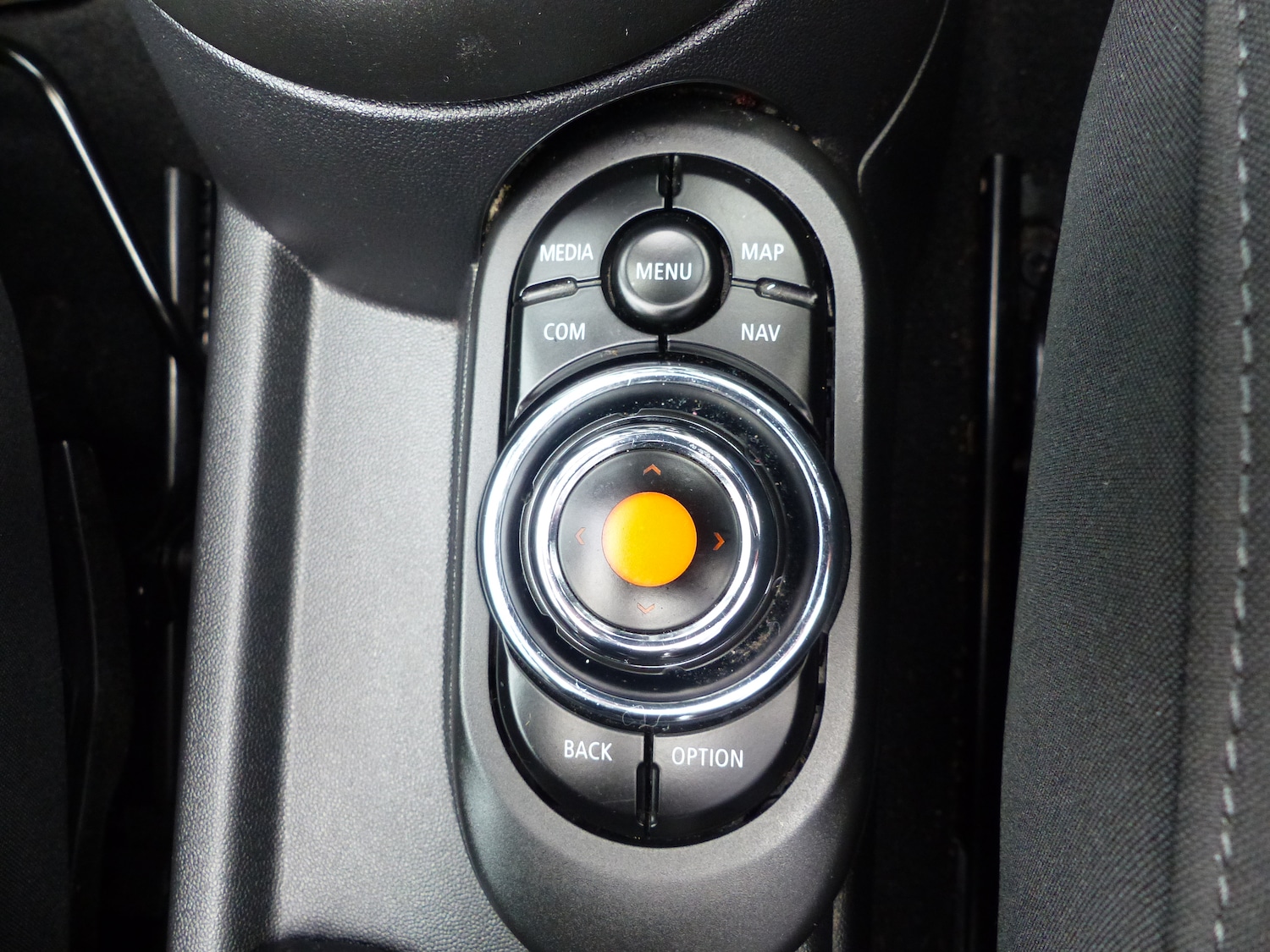 Used MINI Convertible 2020 for sale - 76077424: Photo 17