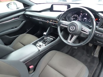 Used Mazda Mazda3 2019 for sale - 76069797: Photo 4