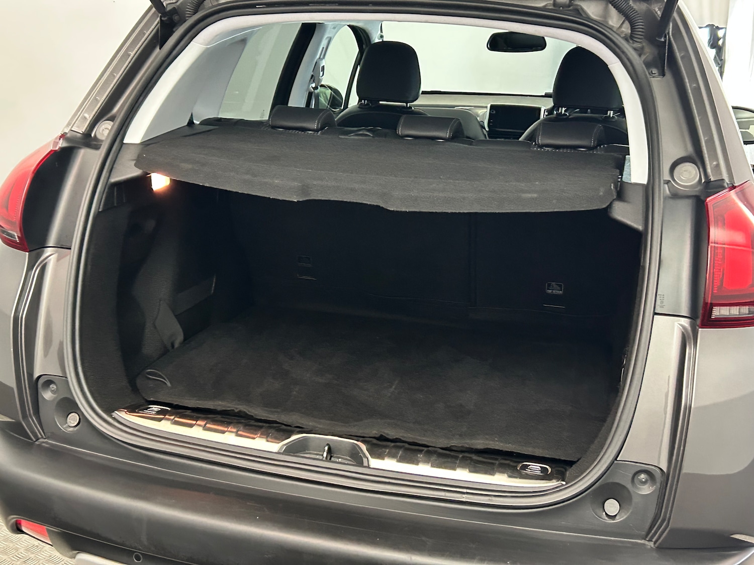 Used Peugeot 2008 2019 for sale - 76421513: Photo 20