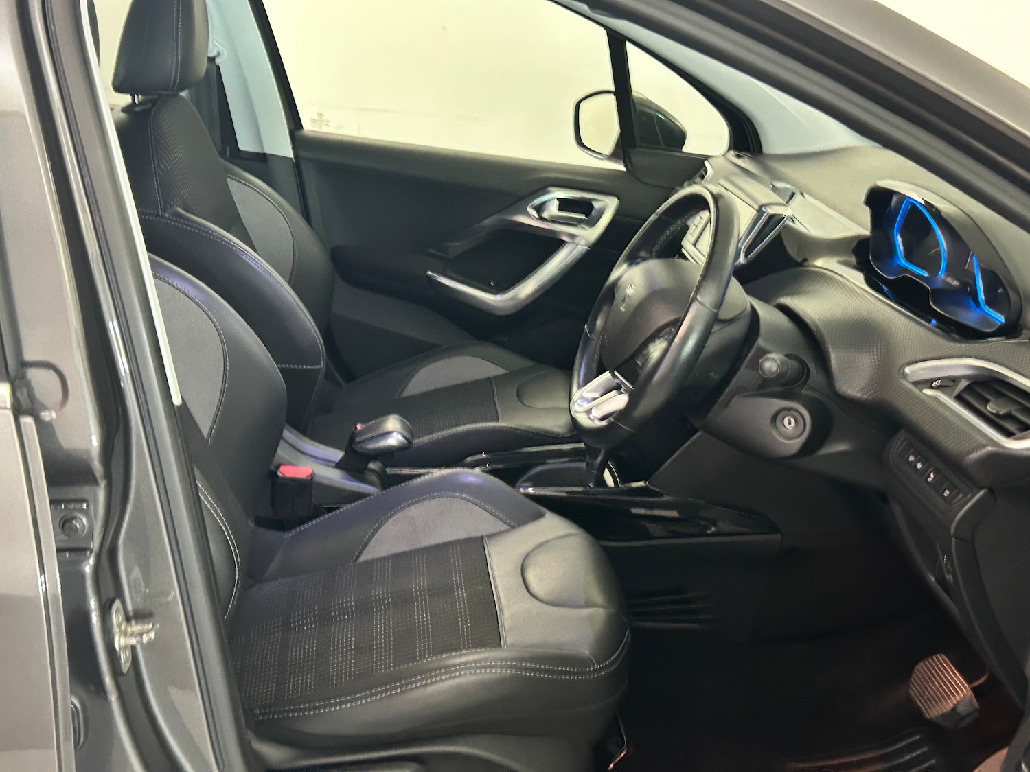 Used Peugeot 2008 2019 for sale - 76421513: Photo 26