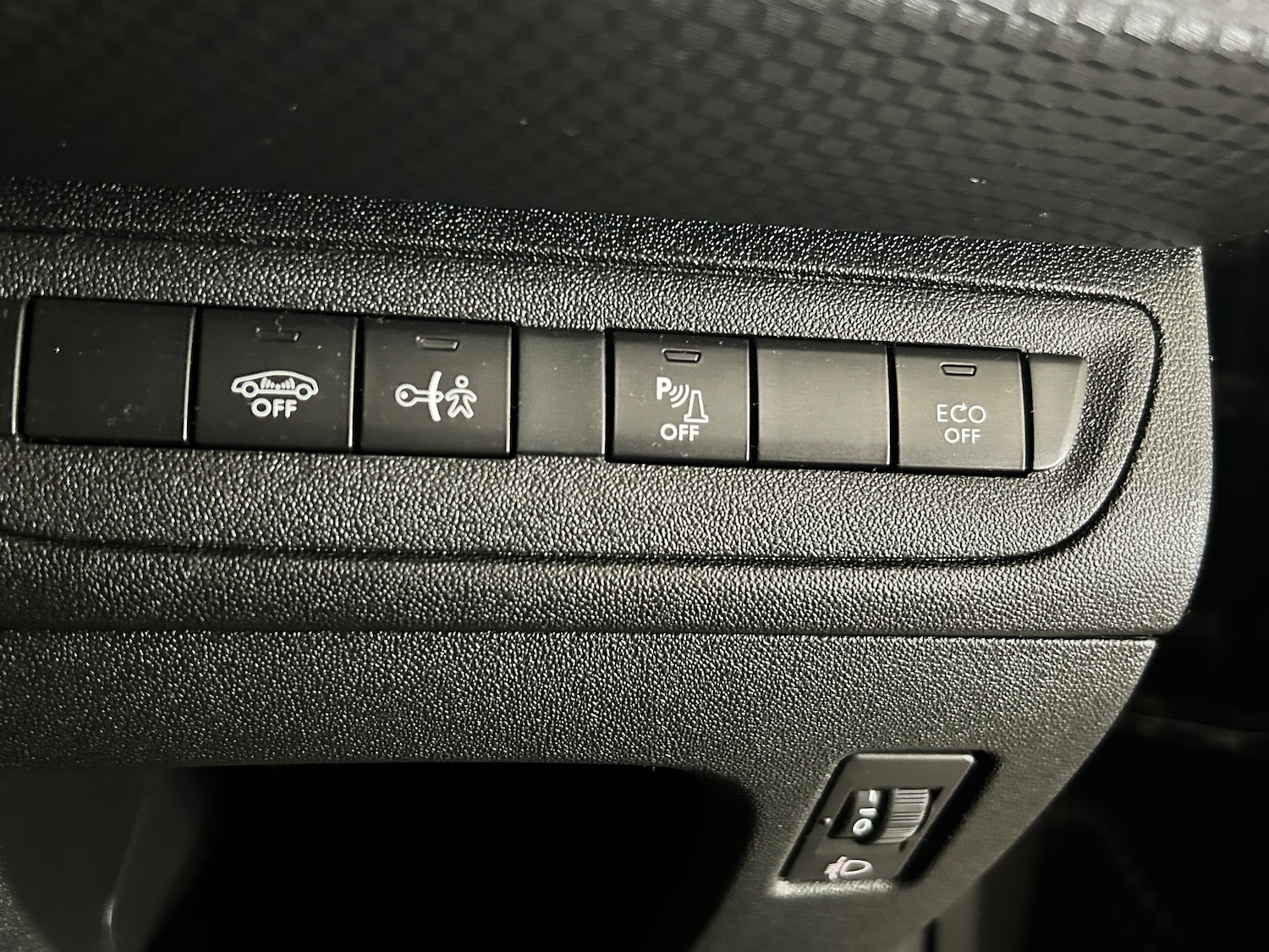 Used Peugeot 2008 2019 for sale - 76421513: Photo 38