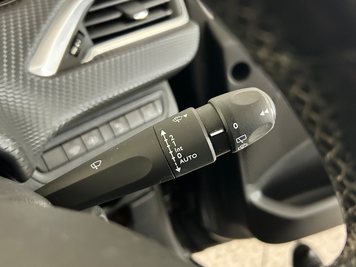 Used Peugeot 2008 2019 for sale - 76421513: Photo 41