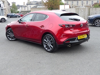 Used Mazda Mazda3 2019 for sale - 76115173: Photo 2