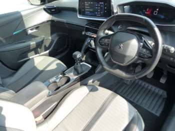 Used Peugeot 208 2020 for sale - 74912811: Photo