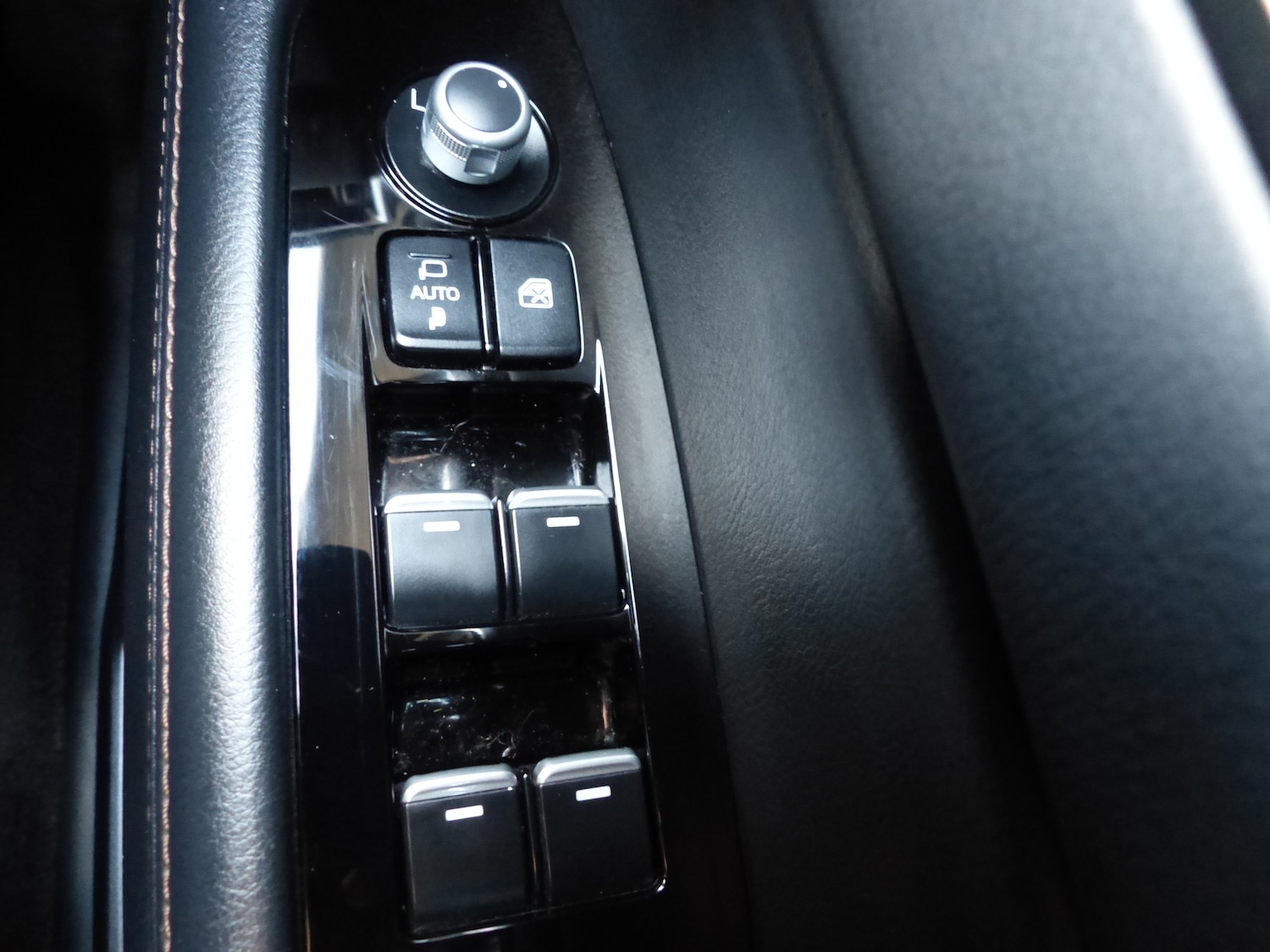 Used Mazda CX-5 2017 for sale - 76353342: Photo 25