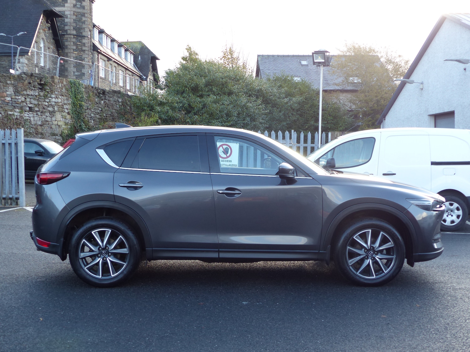 Used Mazda CX-5 2017 for sale - 76353342: Photo 3