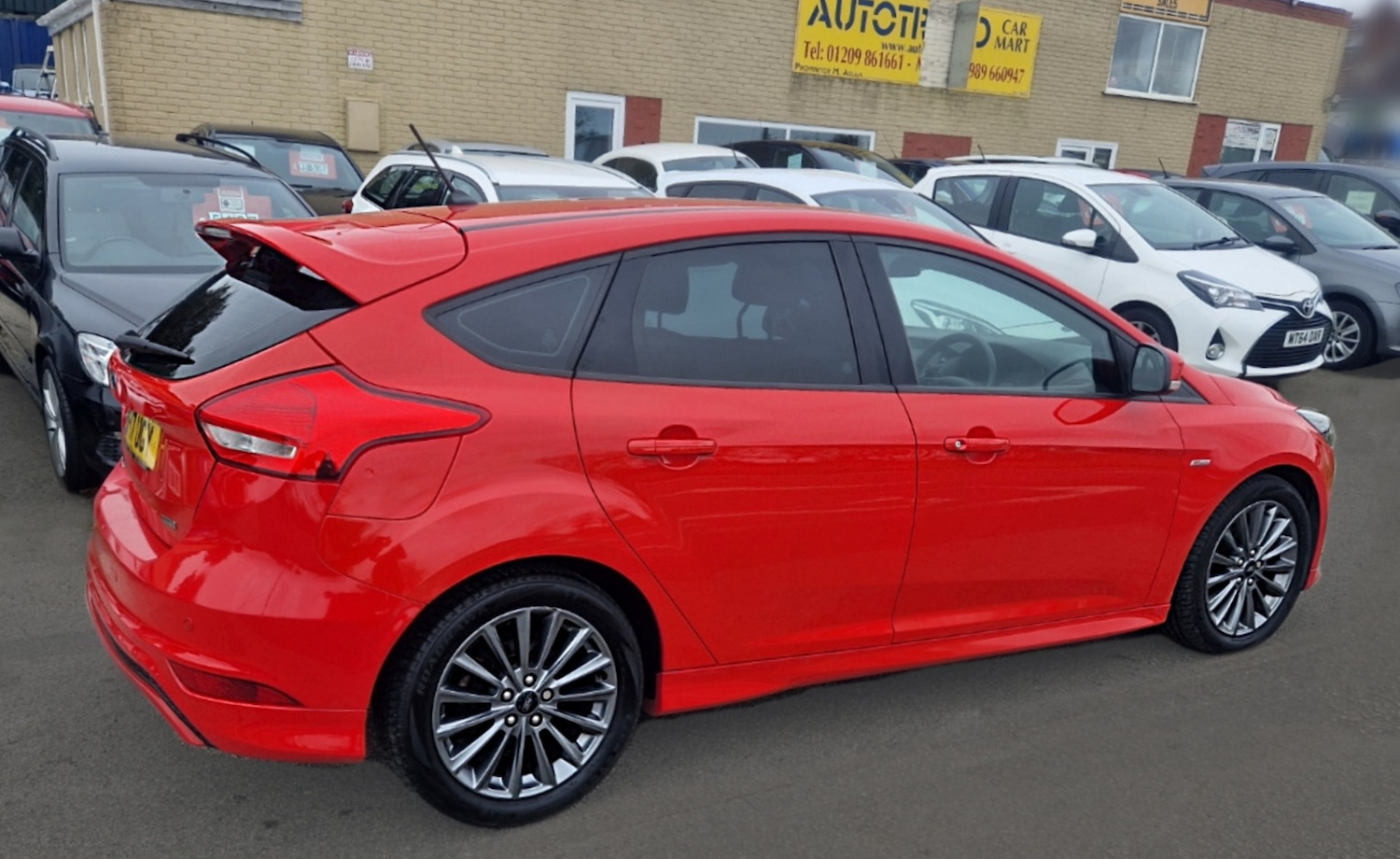Used Ford Focus 2017 for sale - 76143941: Photo 10