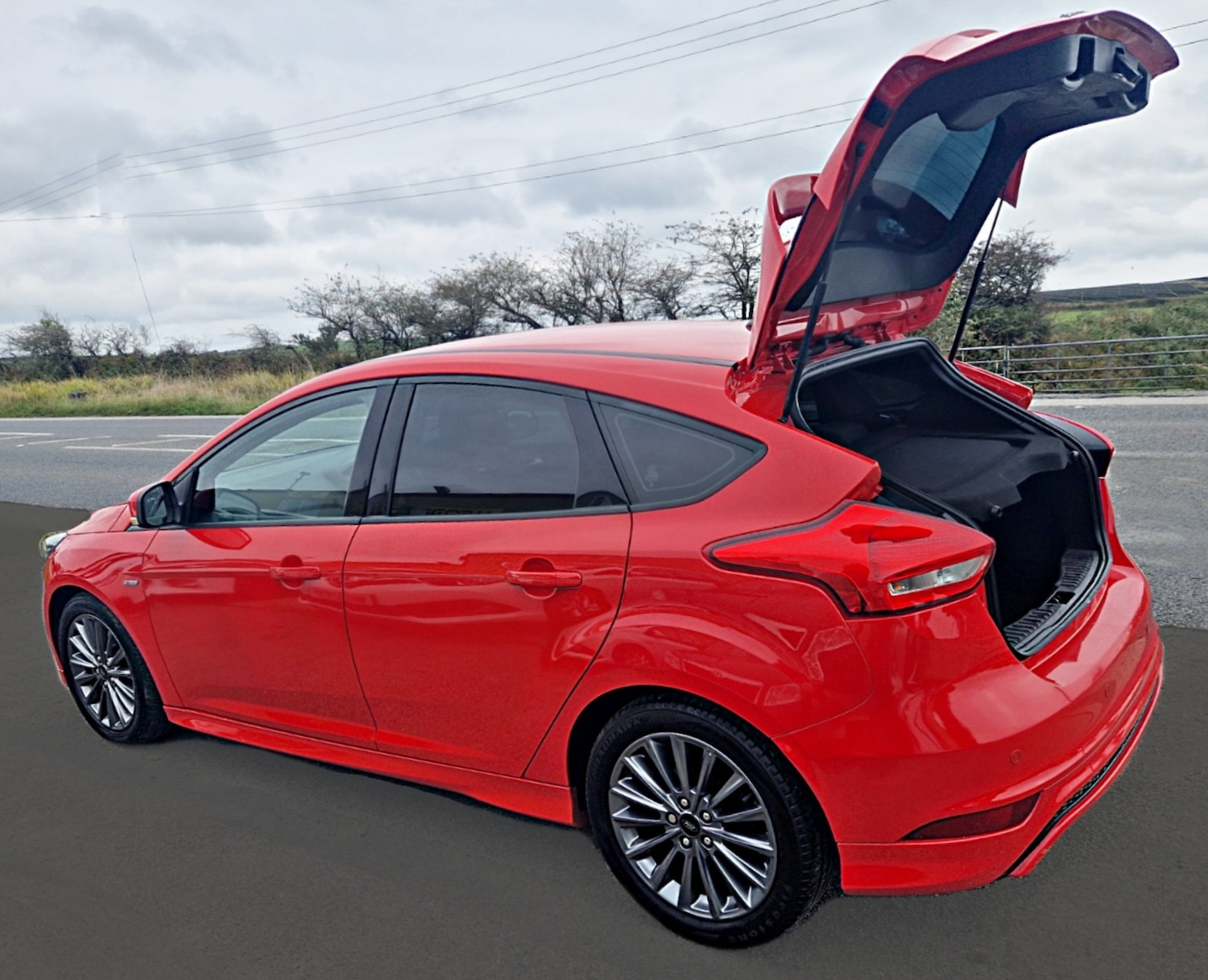 Used Ford Focus 2017 for sale - 76143941: Photo 7